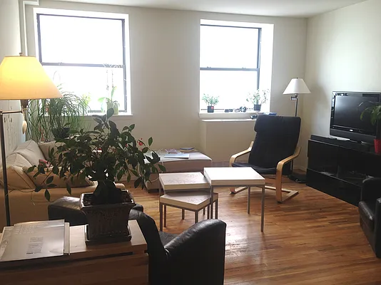Rented by City Connections Realty | media 31