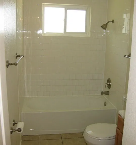 1661 Yucca Dr — Photo 10