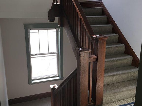 2nd image of 5803 Waterman Blvd Floor 2