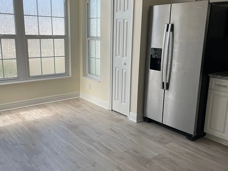 10114 Briar Cir — Photo 4