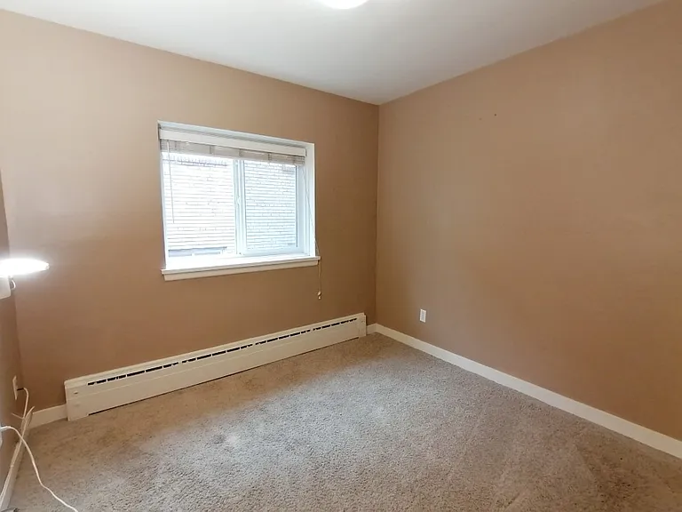 565 Corydon Ave #203 — Photo 12
