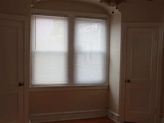 4th image of 5870 Woodcrest Ave