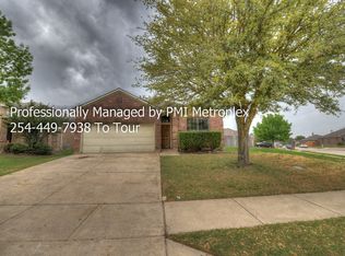 14325 Snaffle Bit Trl, Haslet, TX 76052