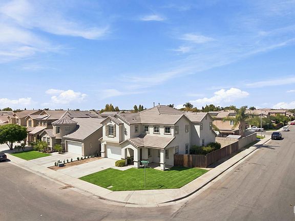3rd image of 5400 Saddleback Ridge Ct