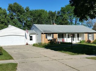 620 S 14th Ave, West Bend, WI 53095