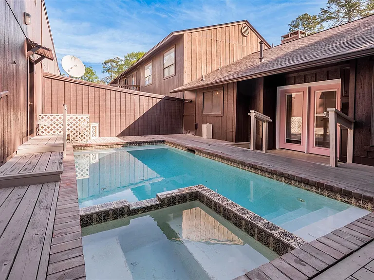 514 Hickory St — Photo 31