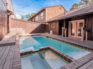 514 Hickory St, Huntsville, TX 77320