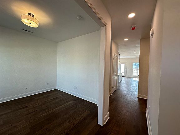 4th image of 2538 Carter Farm Rd