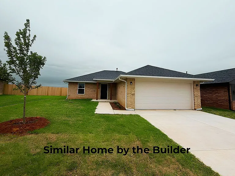 1621 Highland Loop — Photo 1
