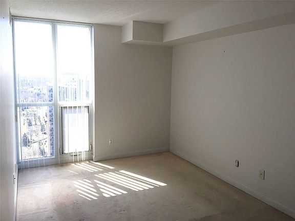 3rd image of 4968 Yonge St #3303