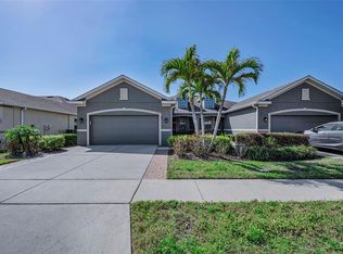 2216 Parrot Fish Dr, Holiday, FL 34691