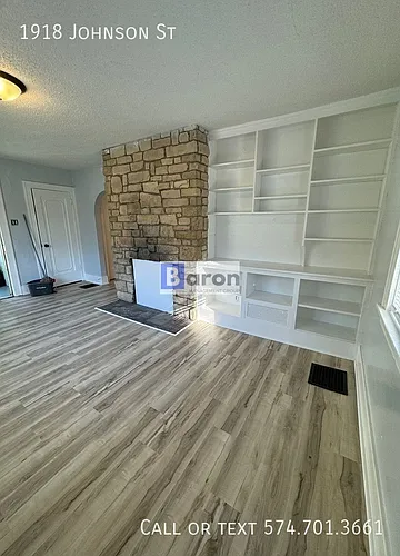 1918 Johnson St Photo 1