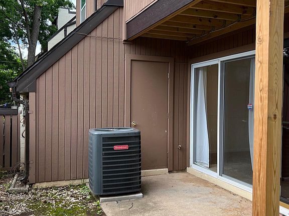 2nd image of 3825 El Camino Pl #15