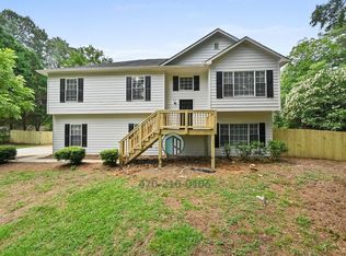 4615 Wheeler Creek Dr, Hoschton, GA 30548