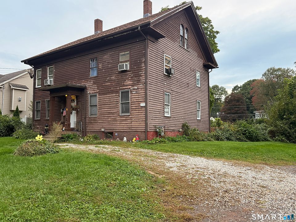 2nd image of 12 Four Rod Road