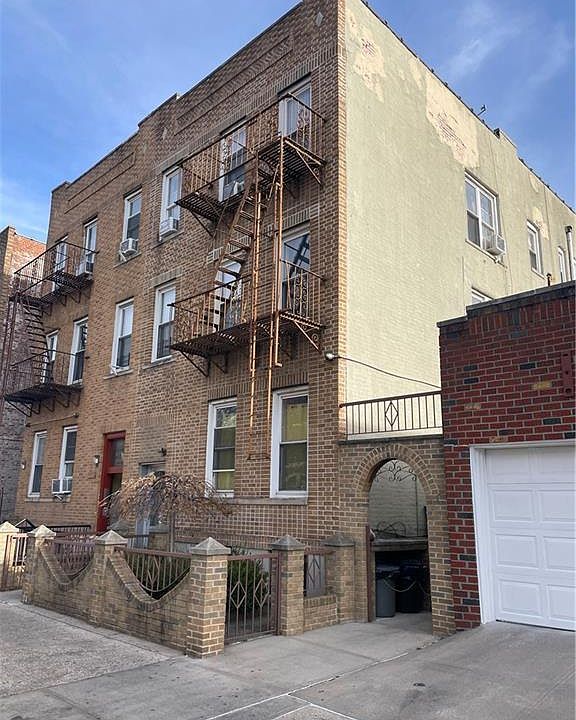 2nd image of 7611 17th Ave