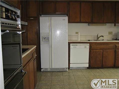 5th image of 8550 Sugarman Dr