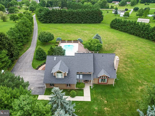 2428 Mount Ventus Rd, Manchester, MD 21102