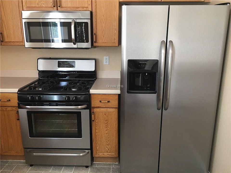 1st image of 979 Country Skies Ave #0