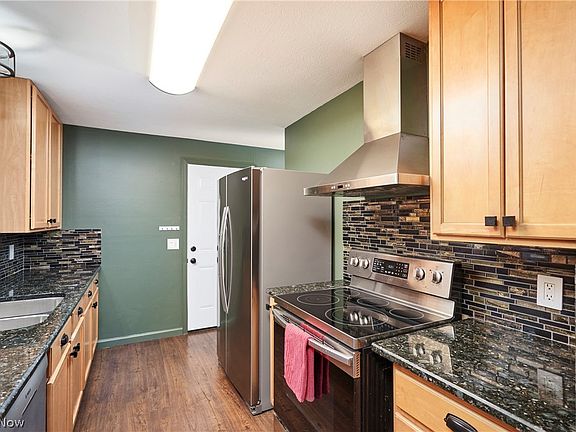 5th image of 3808 Vira Rd