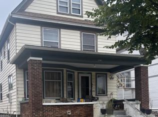 1041 College AVENUE, Racine, WI 53403