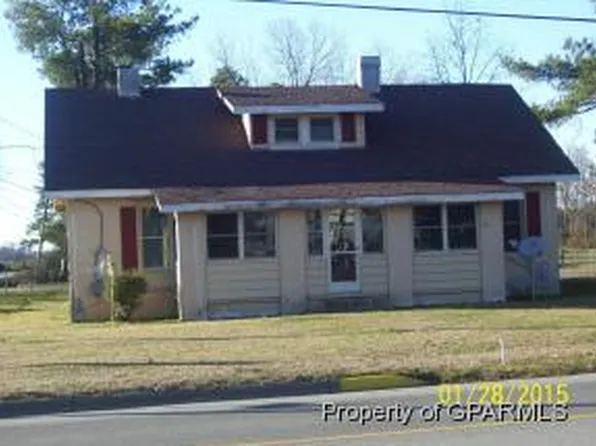 1104 S Main St, Rich Square, NC 27869