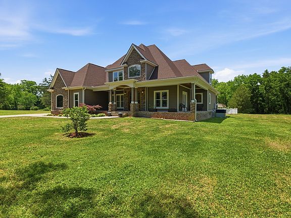 2nd image of 230 Peebles Dr