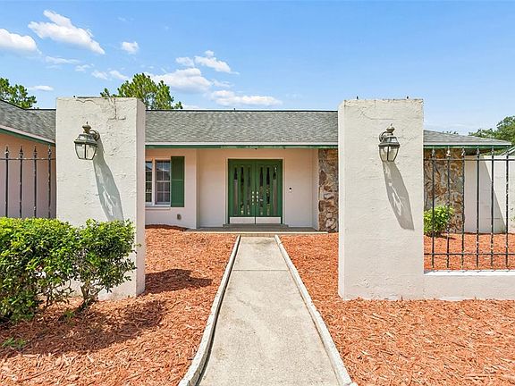 3rd image of 9237 PEBBLE CREEK DRIVE
