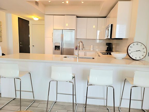 2nd image of 999 SW 1st Avenue #1914