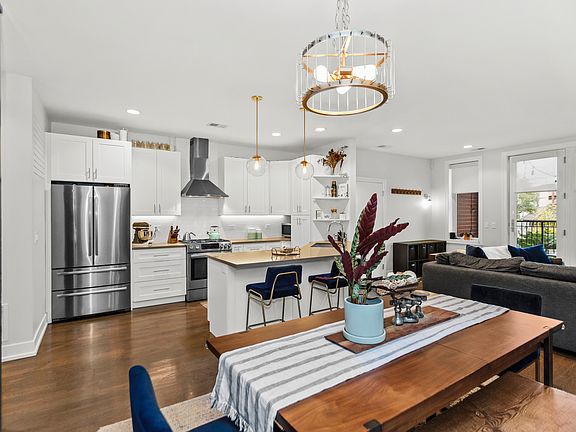 5th image of 3140 N Elston Ave #2S
