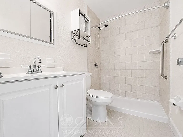 301 Riverview Blvd #2 — Photo 11