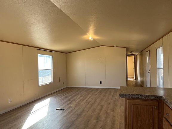 4th image of 1700 8th St