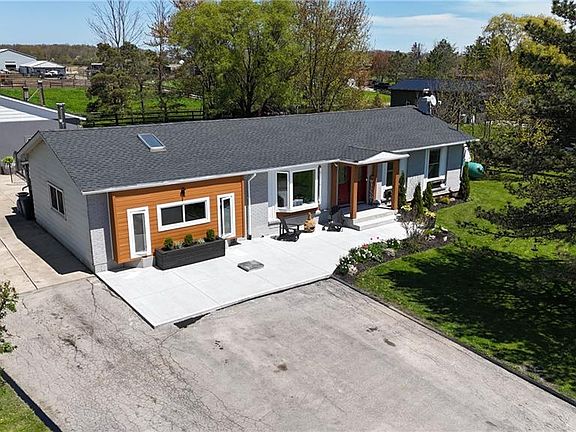 4th image of 350 Kemp Rd W