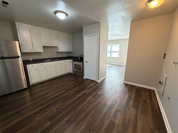 5th image of 2900 Tuckaseegee Rd Unit B