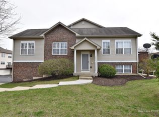 621 Willow St, Elburn, IL 60119