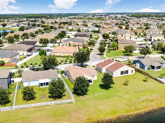 5th image of 10544 Carloway Hills Dr