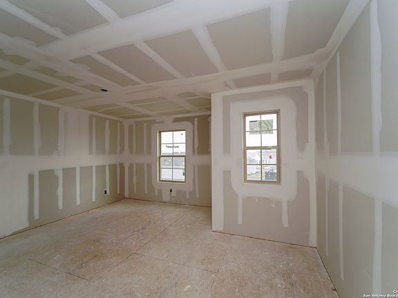 5th image of 4743 Red Bandit Street