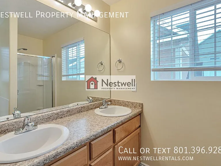 6838 W Grevillea Ln — Photo 12
