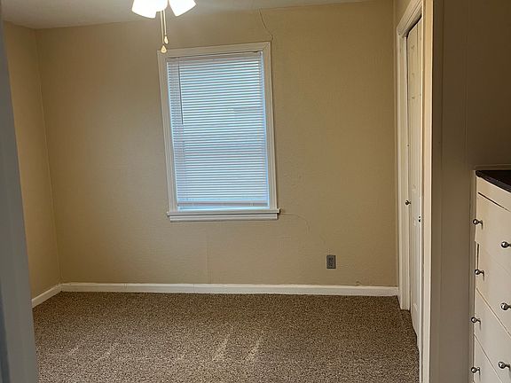 5th image of 813 W Nagel Ave