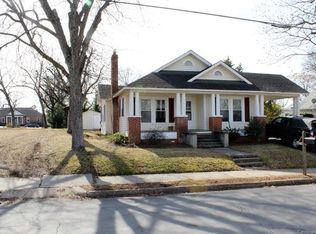 211 W Chestnut St, Troy, NC 27371