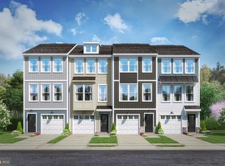 8925 Queensferry Rd, Manassas, VA 20112