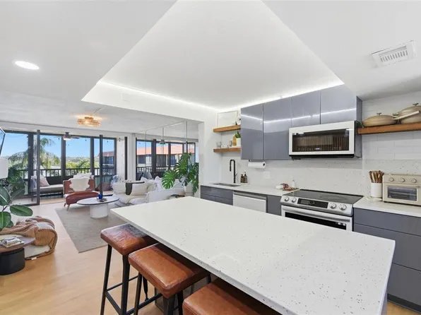 19701 Gulf Blvd APT 423, Indian Shores, FL 33785