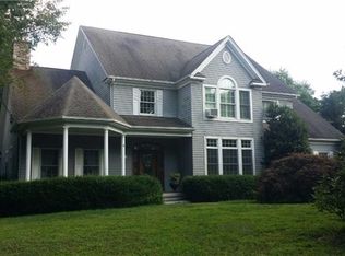 20 Annette Ln, East Moriches, NY 11940