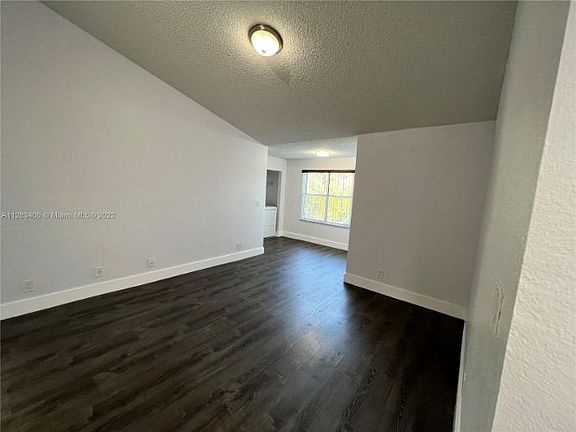 5th image of 3310 Pinewalk Dr N APT 1836