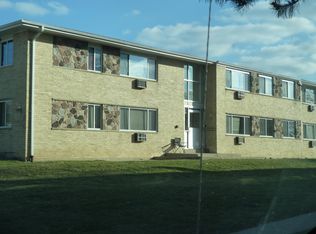2907 E Grange Ave #1, Cudahy, WI 53110