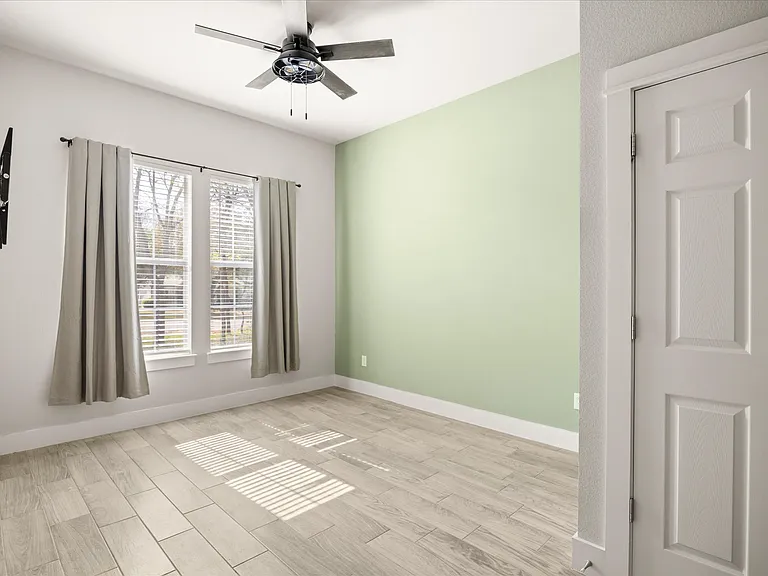 409 Cleveland Rd #409 — Photo 10