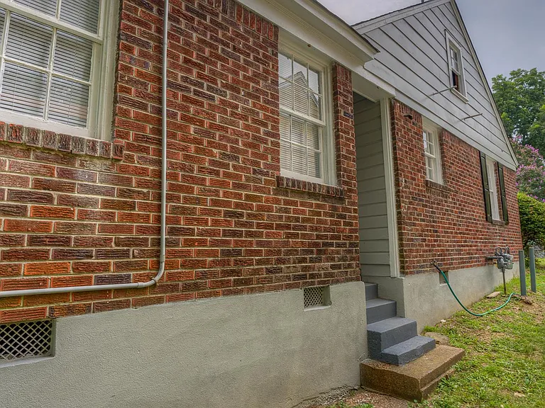 1202 Tutwiler Ave — Photo 18
