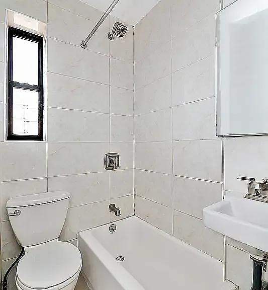 380 S 4th St #19 — Photo 4