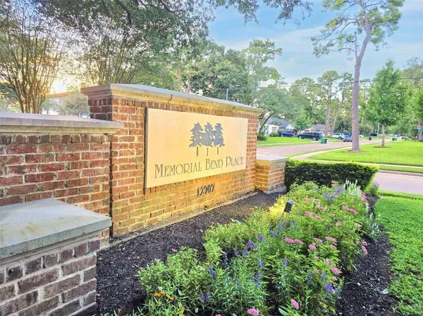 12707 Boheme Dr APT 1504, Houston, TX 77024