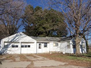 18512 2c Rd, Walkerton, IN 46574